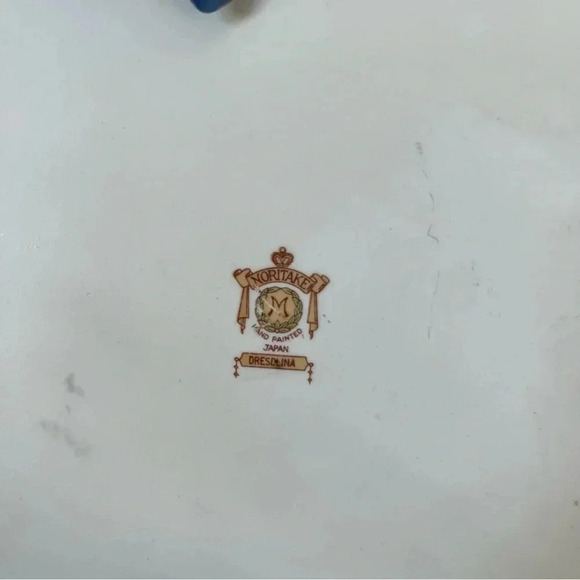 Vintage Noritake Japan Dresdlina Floral + Gold Painted Luncheon Plates - Picture 6 of 6